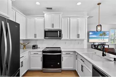 10813 Alvara Way, Bonita Springs, FL 34135 - Photo 9