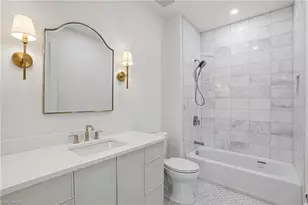 732 12th St N, Naples, FL 34102 - Photo 7