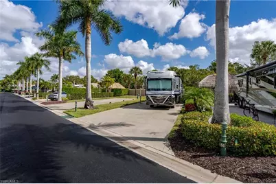 13559 Snook Cir, Naples, FL 34114 - Photo 3