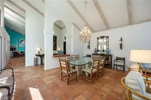 516 Tierra Mar Ln E, Naples, FL 34108 - Photo 11