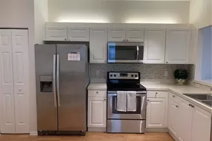 230 Robin Hood Cir, Naples, FL 34104 - Photo 15