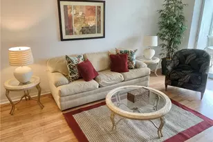 230 Robin Hood Cir, Naples, FL 34104 - Photo 11