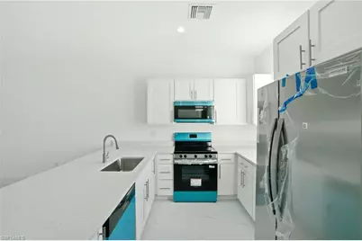 2404/2406 Mae Ave S, Lehigh Acres, FL 33973 - Photo 19