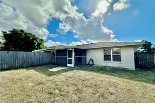 7433 Pebble Beach Rd, Fort Myers, FL 33967 - Photo 15
