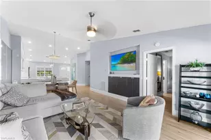 9035 Michael Cir, Naples, FL 34113 - Photo 11