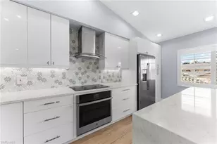 9035 Michael Cir, Naples, FL 34113 - Photo 7