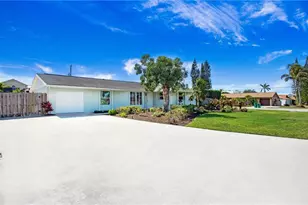 800 100th Ave N, Naples, FL 34108 - Photo 35