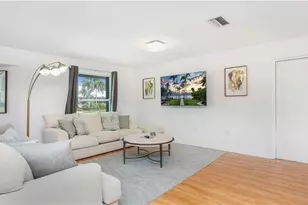 800 100th Ave N, Naples, FL 34108 - Photo 15