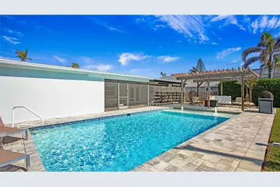 800 100th Ave N, Naples, FL 34108 - Photo 5