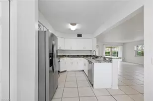 9570 Crescent Garden Dr, Naples, FL 34109 - Photo 11