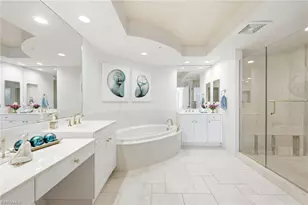 455 Cove Tower Dr, Naples, FL 34110 - Photo 17