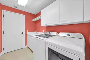 455 Cove Tower Dr, Naples, FL 34110 - Photo 27