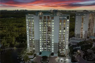 455 Cove Tower Dr, Naples, FL 34110 - Photo 3