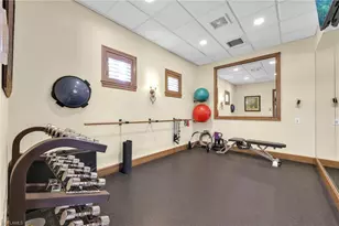 455 Cove Tower Dr, Naples, FL 34110 - Photo 33