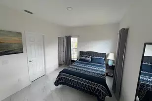 6101 Lakefront Dr, Fort Myers, FL 33908 - Photo 9