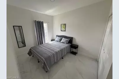 6101 Lake Front Dr, Fort Myers, FL 33908 - Photo 11