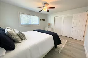 905 13th St N, Naples, FL 34102 - Photo 17