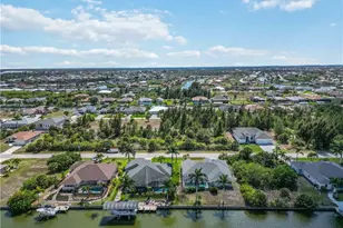 15609 Melport Cir, Port Charlotte, FL 33981 - Photo 3