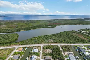 15609 Melport Cir, Port Charlotte, FL 33981 - Photo 11