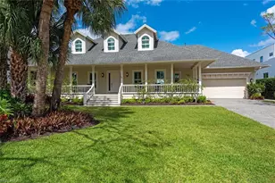 263 N Lake Dr, Naples, FL 34102 - Photo 3