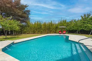 263 N Lake Dr, Naples, FL 34102 - Photo 7