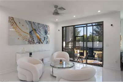 7510 Rockefeller Dr, Naples, FL 34119 - Photo 9