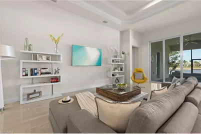 8897 Redonda Dr, Naples, FL 34114 - Photo 15