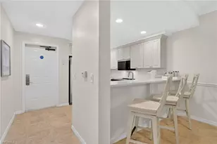 221 9th St S, Naples, FL 34102 - Photo 15