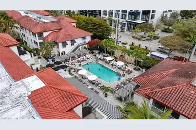 221 9th St S #114, Naples, FL 34102 - Photo 33