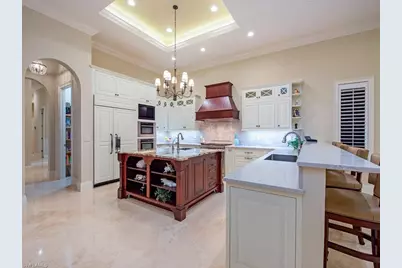 24041 Tuscany Ct, Bonita Springs, FL 34134 - Photo 9