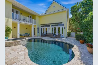 775 Broad Ct N, Naples, FL 34102 - Photo 5