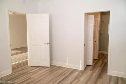 3235 Cypress Glen Way #309, Naples, FL 34109 - Photo 5