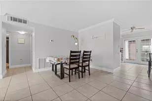 180 Cypress Way E, Naples, FL 34110 - Photo 9