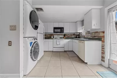 180 Cypress Way E #F137, Naples, FL 34110 - Photo 5