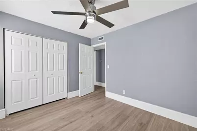 4617 Bayshore Dr #H4, Naples, FL 34112 - Photo 23