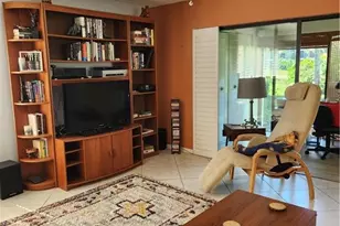 1629 Spoonbill Ln, Naples, FL 34105 - Photo 9