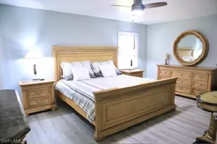 4276 Island Cir, Fort Myers, FL 33919 - Photo 7