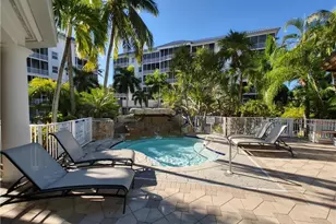 400 Flagship Dr, Naples, FL 34108 - Photo 31