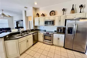 2041 24th Ave NE, Naples, FL 34120 - Photo 5