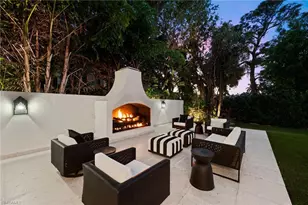 1949 Alamanda Dr, Naples, FL 34102 - Photo 39