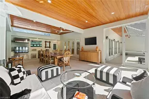 1949 Alamanda Dr, Naples, FL 34102 - Photo 19