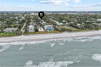 215 3rd Ave N, Naples, FL 34102 - Photo 41