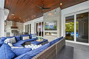 215 3rd Ave N, Naples, FL 34102 - Photo 33