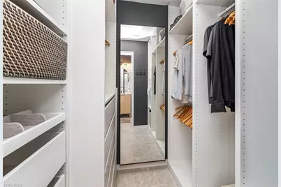 10682 Gulf Shore Dr #C305, Naples, FL 34108 - Photo 17