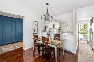 10682 Gulf Shore Dr, Naples, FL 34108 - Photo 3