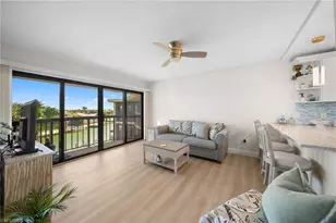 845 Collier Ct, Marco Island, FL 34145 - Photo 15