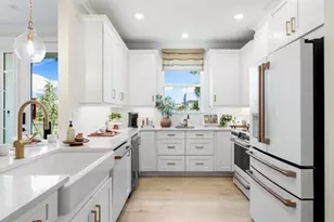 15339 Giardino Dr, Naples, FL 34114 - Photo 7