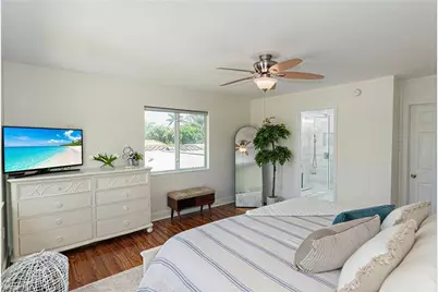 1060 Cooper Dr, Naples, FL 34103 - Photo 17