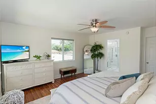 1060 Cooper Dr, Naples, FL 34103 - Photo 17