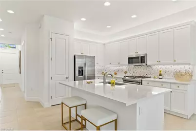 12349 Dahlia Ct, Naples, FL 34120 - Photo 3